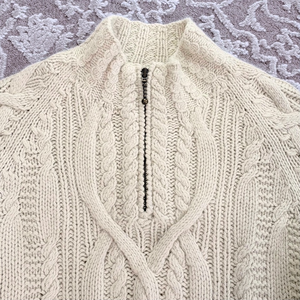 Icelandic Design Women’s Wool/Mohair Cable Knit Sweater - Picture 5 of 9